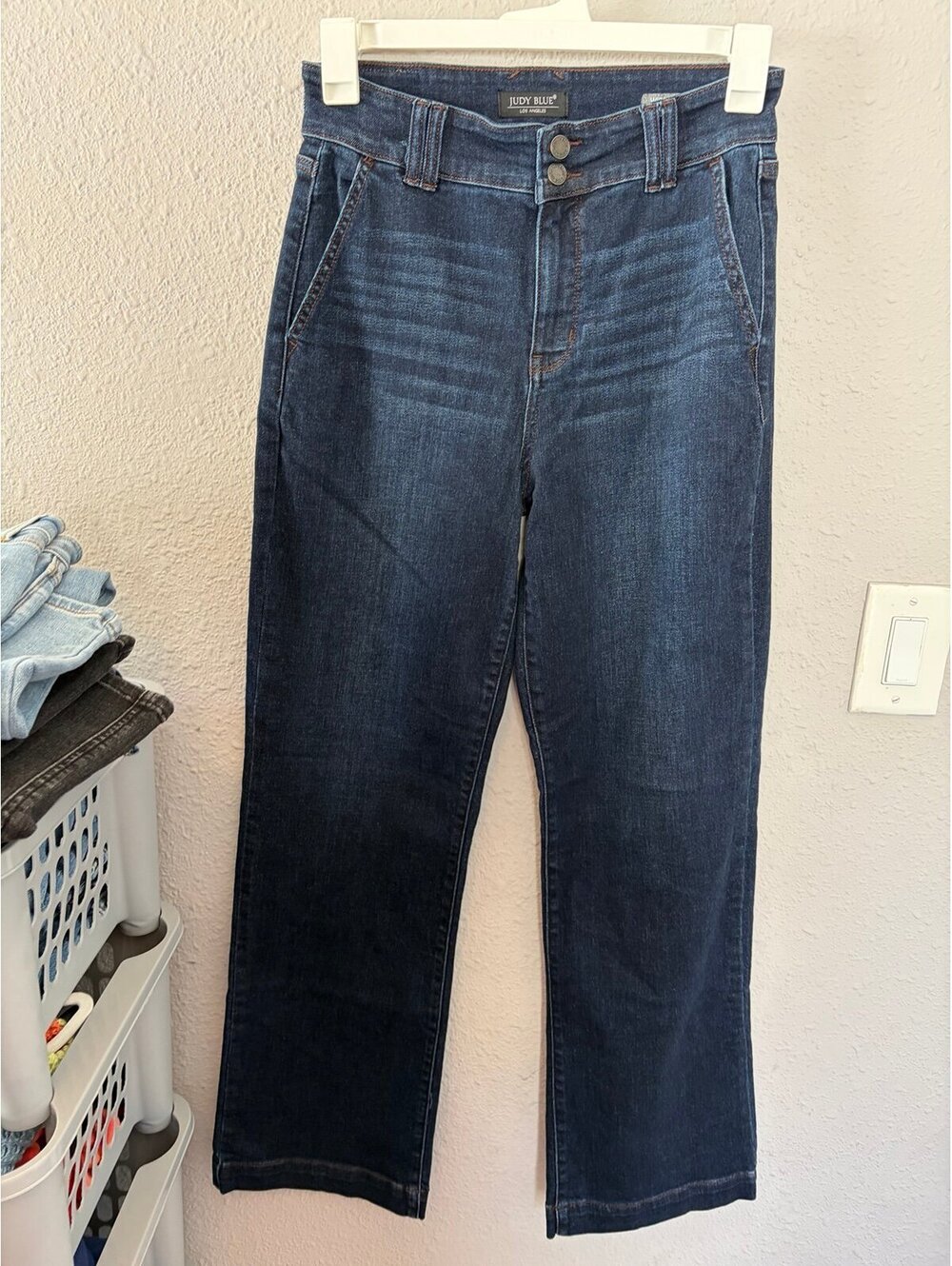 Judy Blue Wide Leg Dark Wash Jeans size 7/28. 32in inseam - Picture 1 of 4